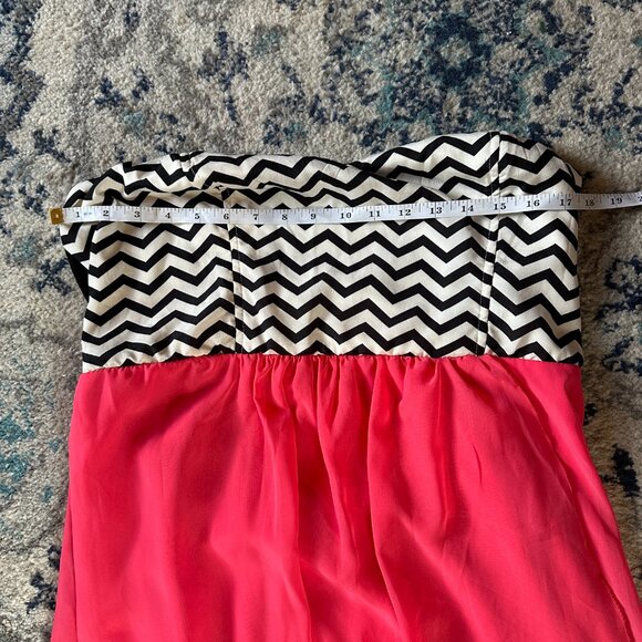 Trixxi Chevron Bodice High/Low Dress Juniors Plus size 2X - Picture 7 of 12